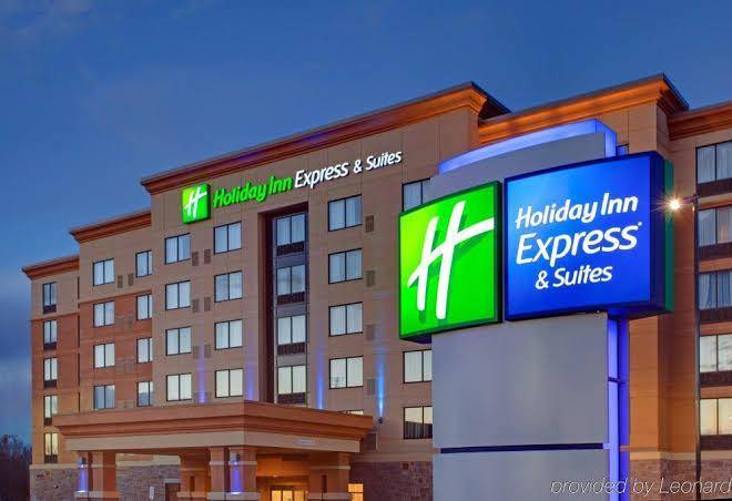 Holiday inn express & suites ottawa west nepean