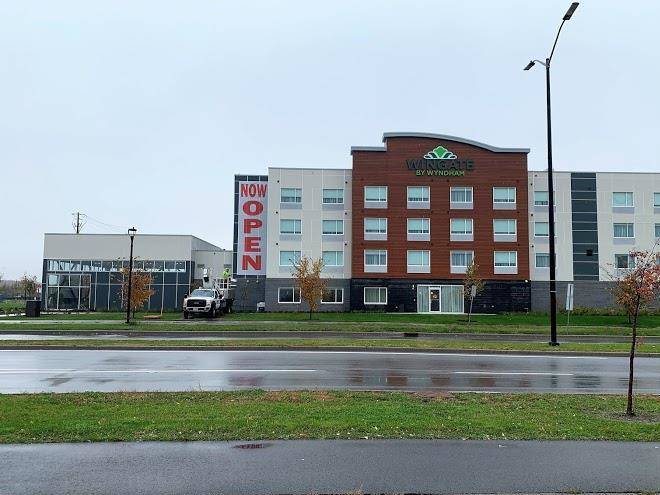 Wingate by wyndham kanata west ottawa