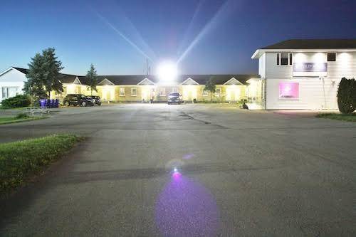 Tulip motel
