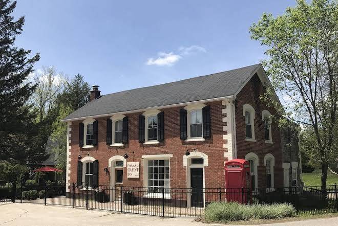 Forks of the credit inn
