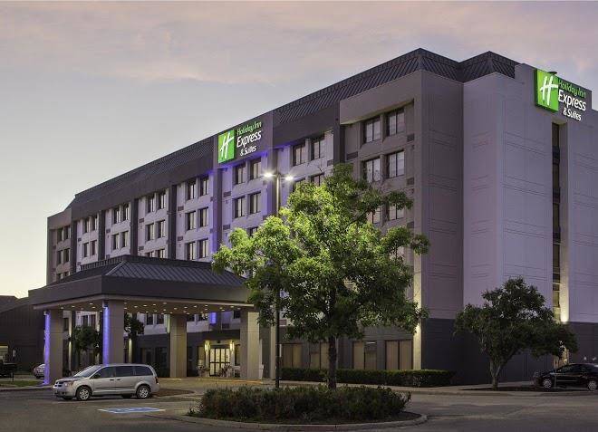 Holiday inn express & suites mississauga toronto southwest