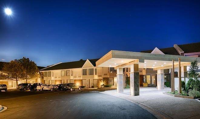 Quality inn & suites Mississauga