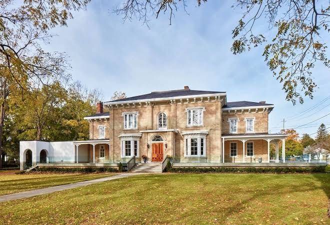 The cape mansion