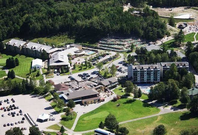 Horseshoe resort