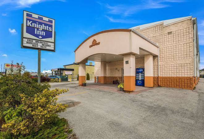 Knights inn orillia