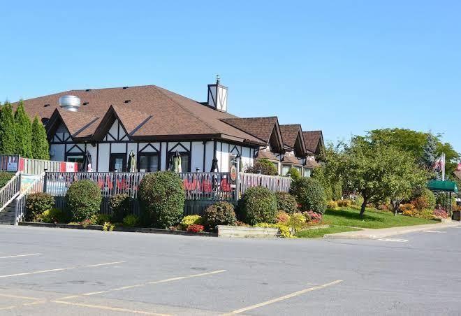 Mcintosh country inn & conference centre