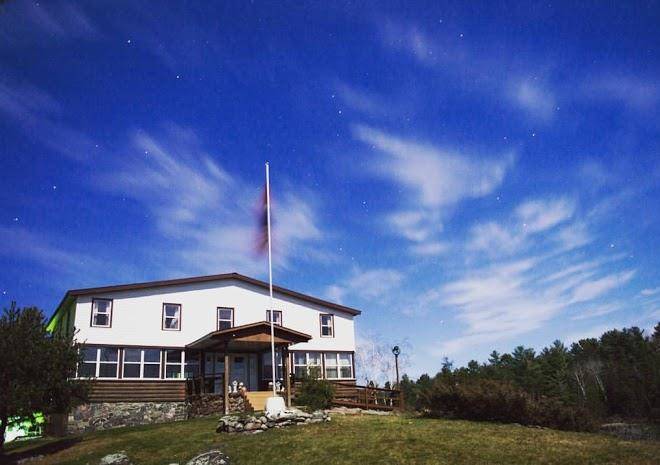 Bear's den lodge