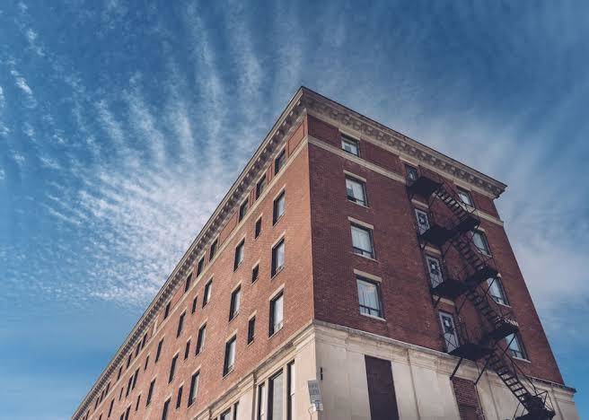 Prince arthur waterfront hotel & suites