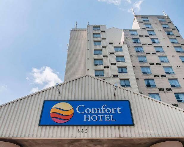Comfort Hotel Airport North Toronto Pearson Image