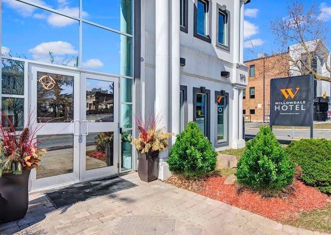 The Willowdale Hotel Toronto North York Image