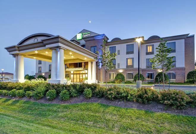 Spark by Hilton Guelph