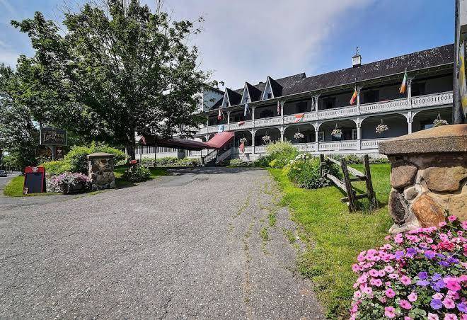 Auberge lakeview inn