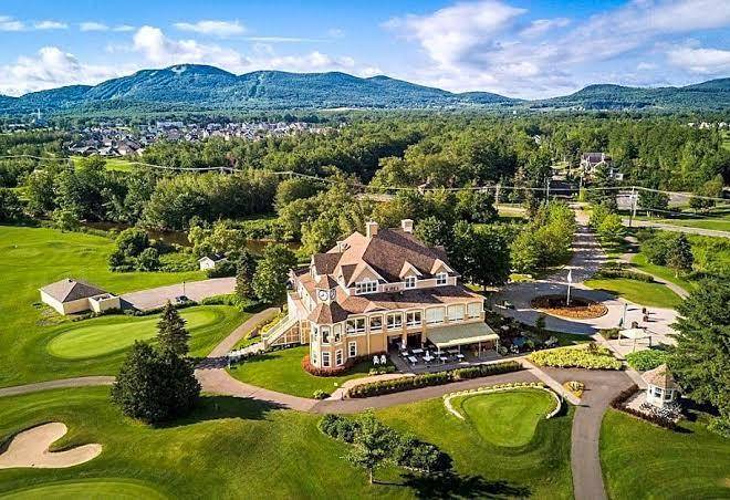 Le st martin bromont hotel & suites