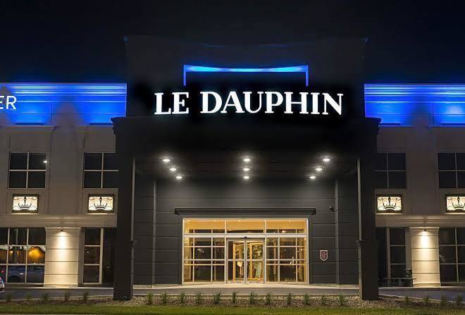 Hotel et suites le dauphin drummondville