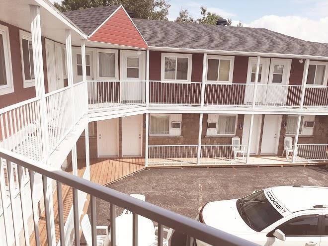 Auberge Motel La Reference Image