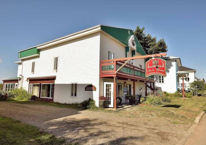 Auberge sur le fleuve
