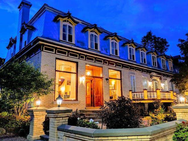 Auberge de la belle epoque