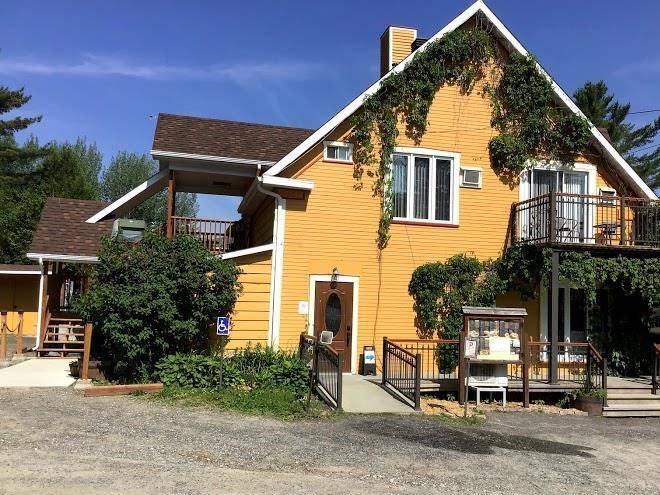 Auberge au soleil levant