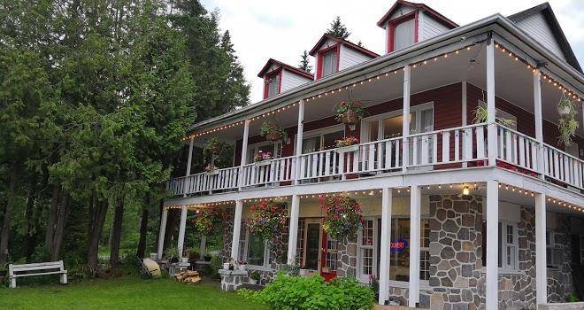 Motel des pays d'en haut