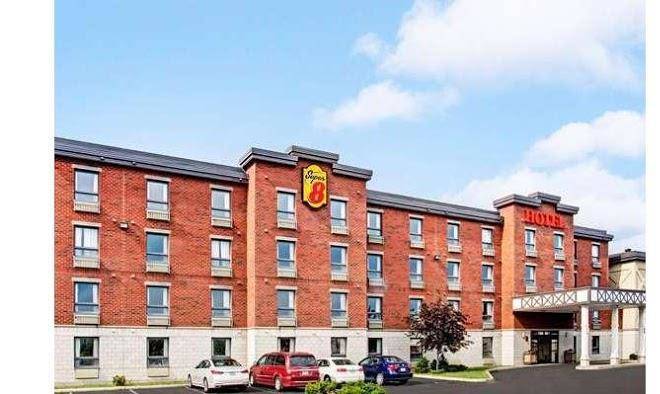 Super 8 by wyndham lachenaie terrebonne