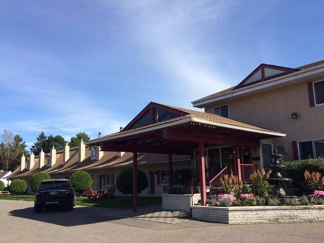 Motel des pentes et suites