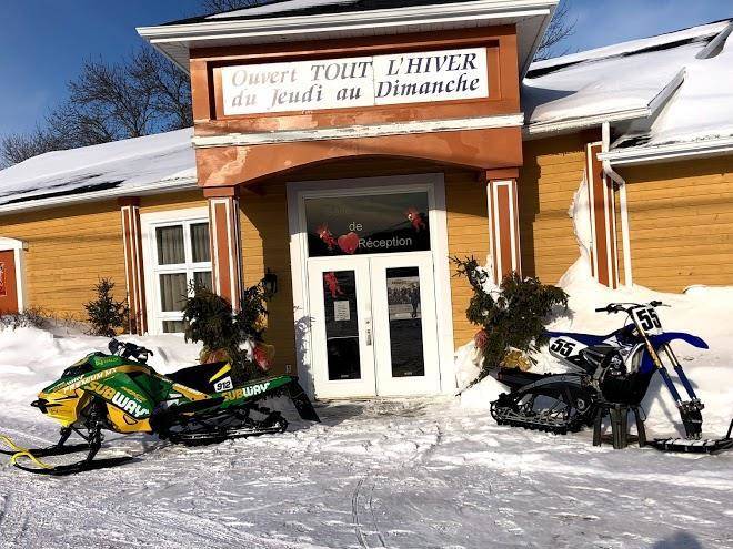 Restaurant De La Plage Berthier Sur Mer Image