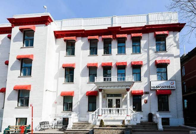 Auberge hi montreal
