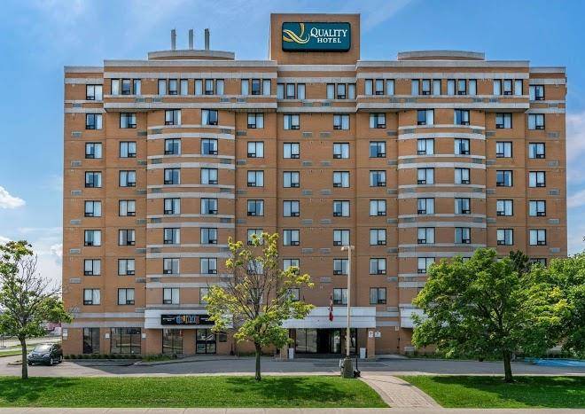 Quality hotel & suites montreal east