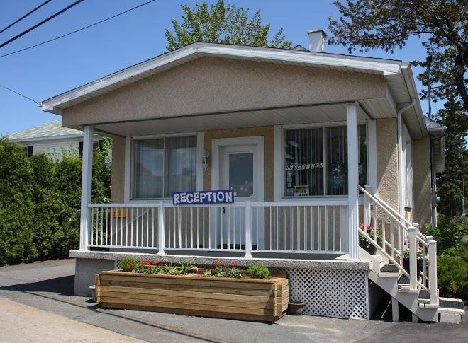 Motel tracy