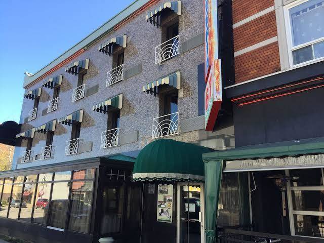 Hotel Econo Confort Image