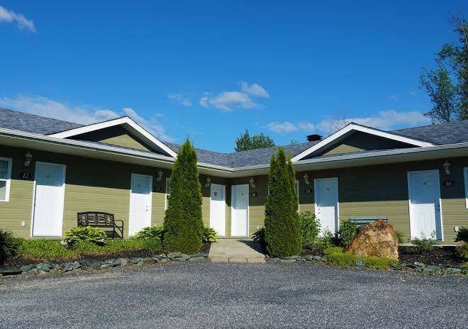 Motel des cedres