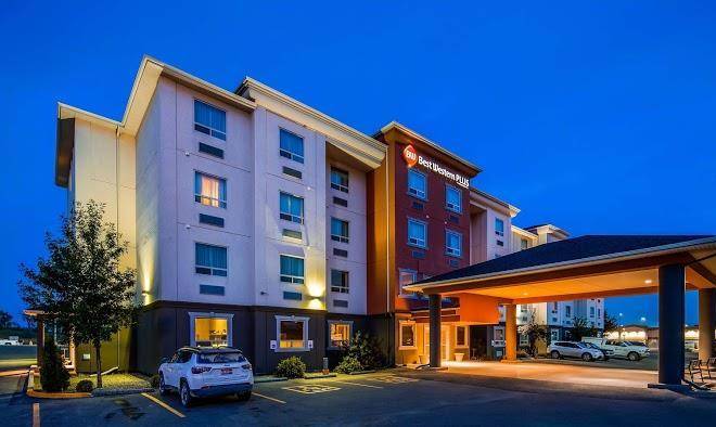 Best western plus estevan inn & suites
