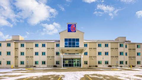 Motel 6 estevan sk