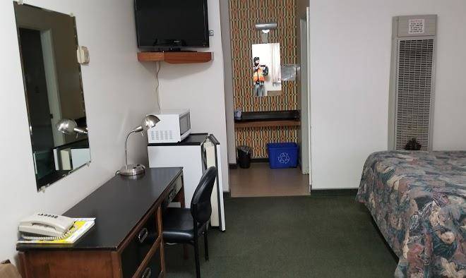 Irrigation centre motel
