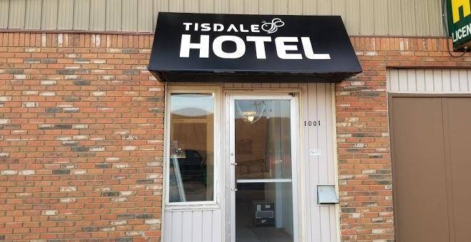 Tisdale hotel & pub