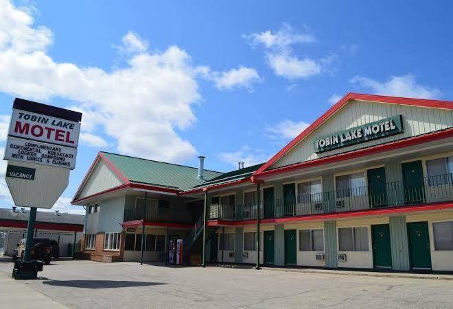 Tobin Lake Motel Image