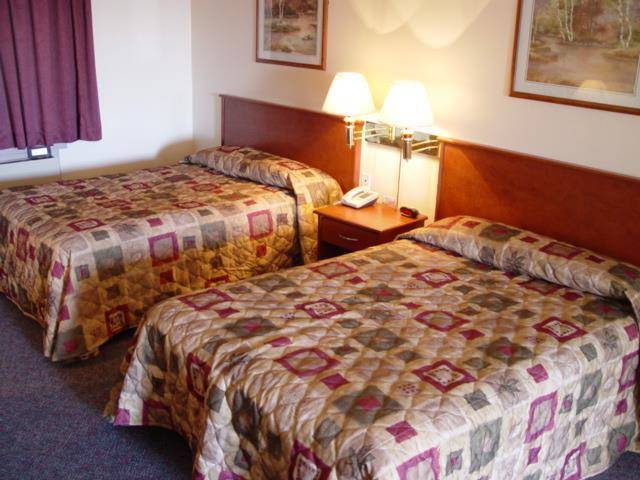 The pioneer hotel & motel