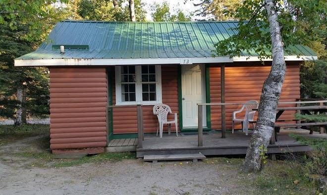 Armstrong hillcrest cabins