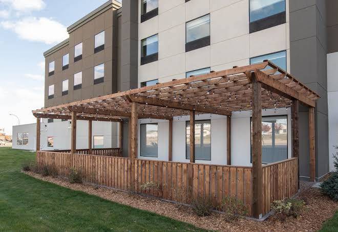Holiday inn express & suites north battleford