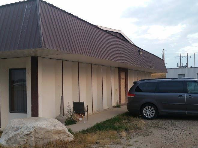 Maple creek motor inn