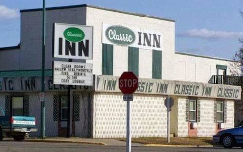Melville Classic Inn Image