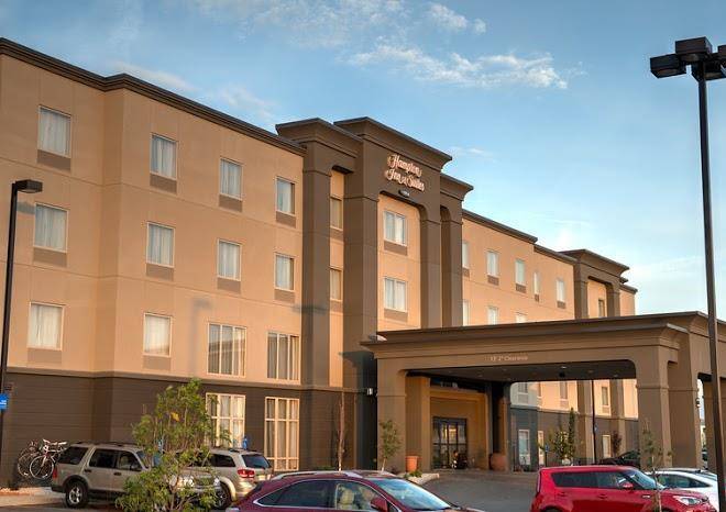 Hampton inn & suites by hilton regina east gate
