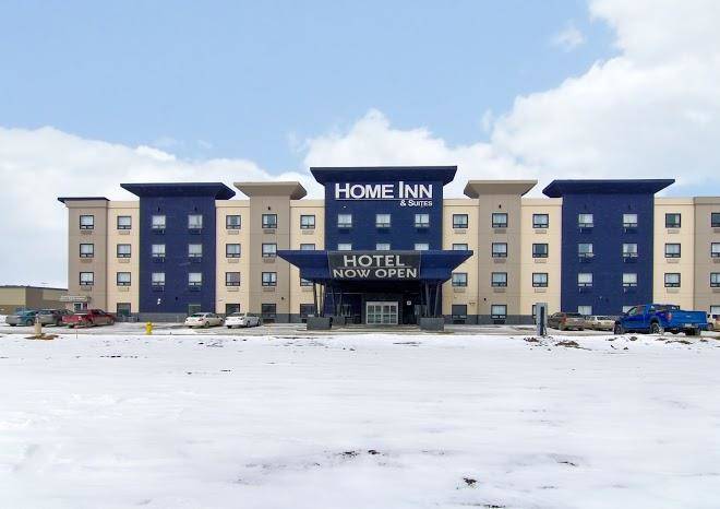 Home Inn And Suites Regina Airport West Image