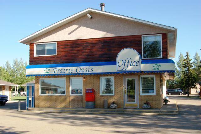 Prairie oasis tourist complex