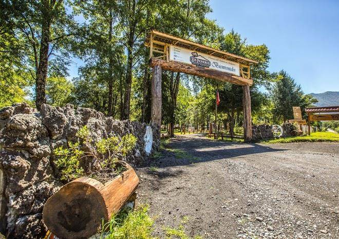 Centro Turistico Los Pioneros Melipeuco Image