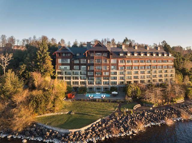 Enjoy park lake hotel