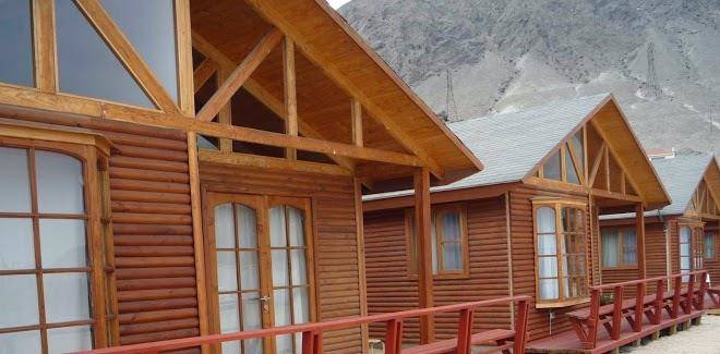 Hotel y cabanas licanantay