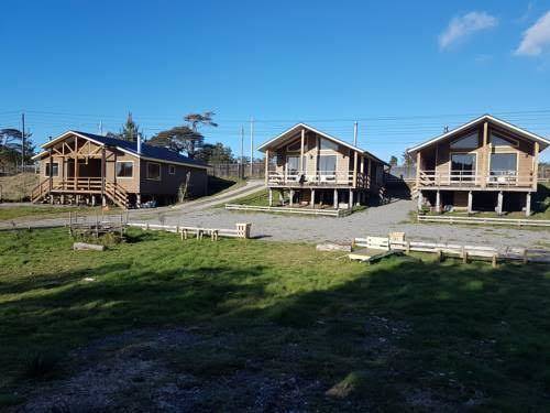 Cabanas del lago huillinco