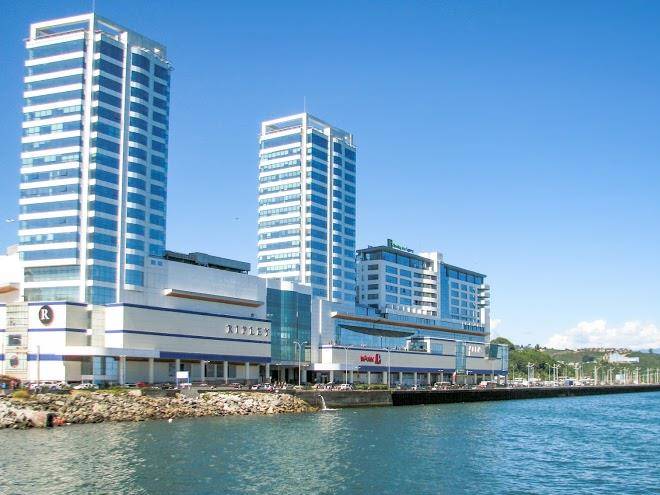 Hotel holiday inn