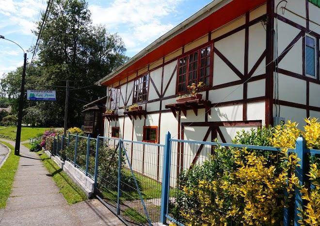 Hospedaje los pinos